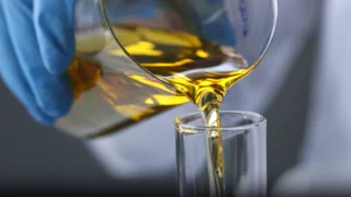 Chemical and petrochemical industry liquid pouring and filling process